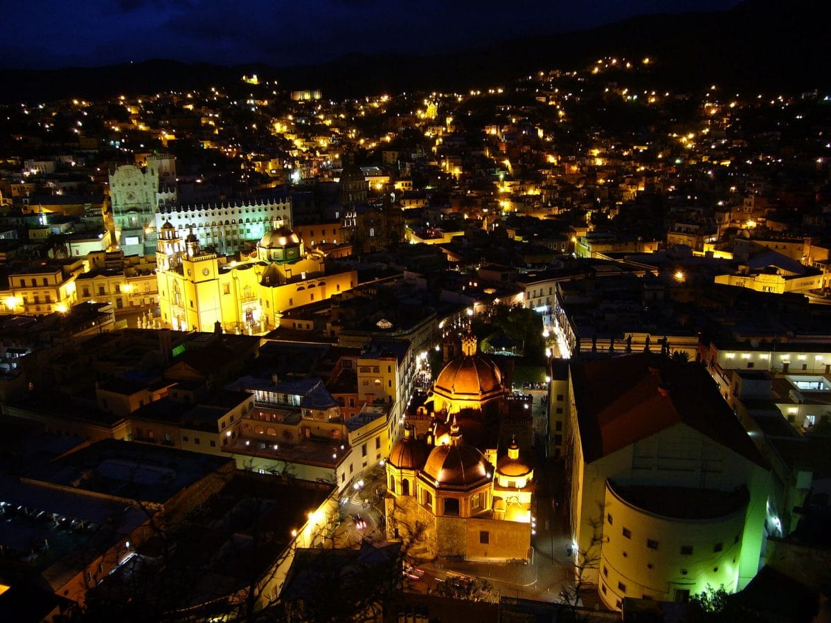 Guanajuato at night by Gorgo (Public Domain)