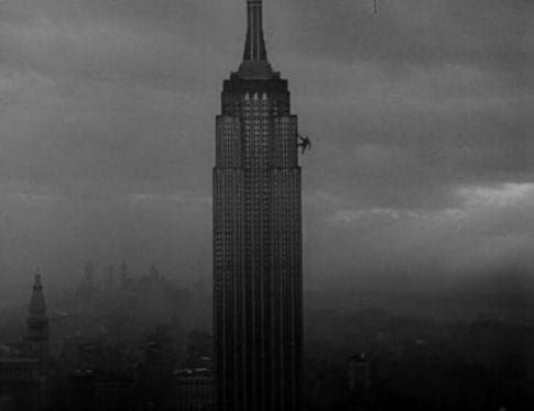 Scene from the Empire State Building in King Kong