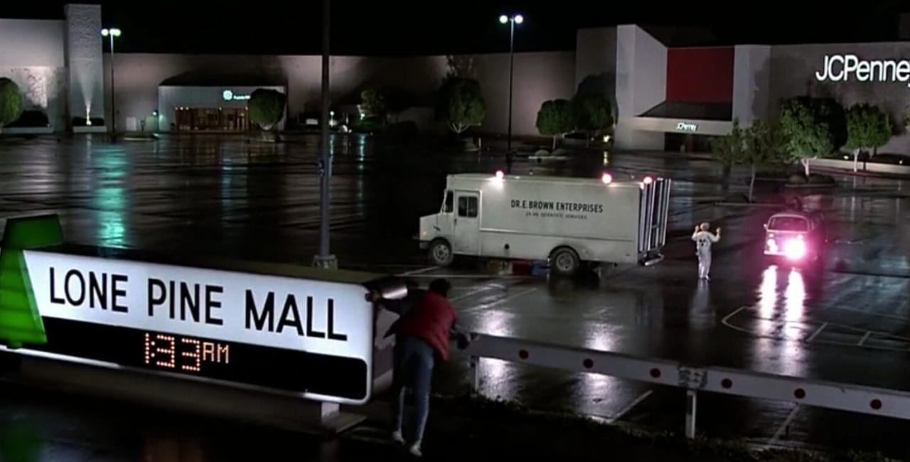 Scene at Twin Pines Mall in Back to the Future