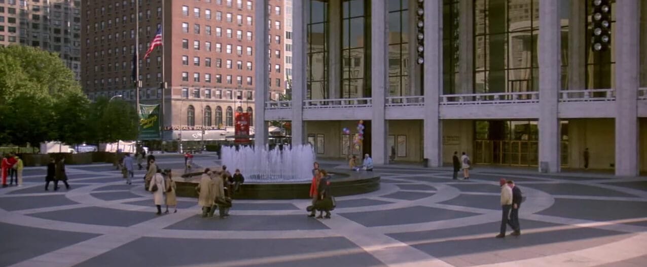 Scene at Lincoln Center Plaza in Ghostbusters
