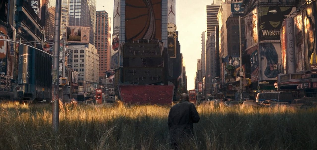 La scène de la chasse à l'antilope sur Times Square dans Je suis une légende (Crédit : Warner Bros, Original Film et Heyday Film)