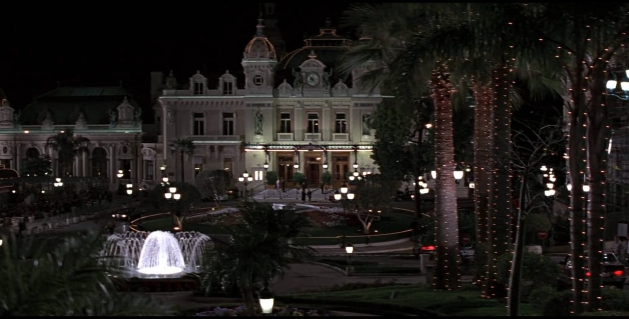 Monte Carlo casino scene in GoldenEye