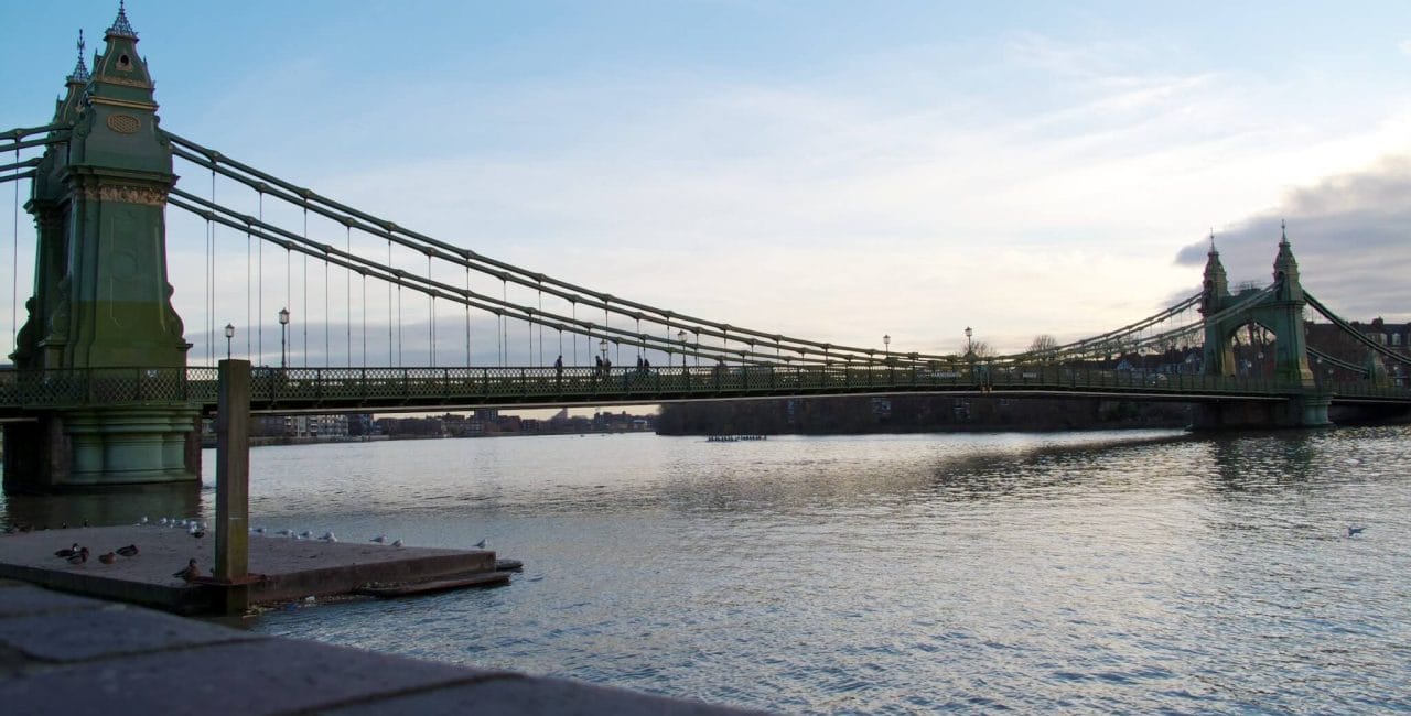 Le Hammersmith Bridge à Londres