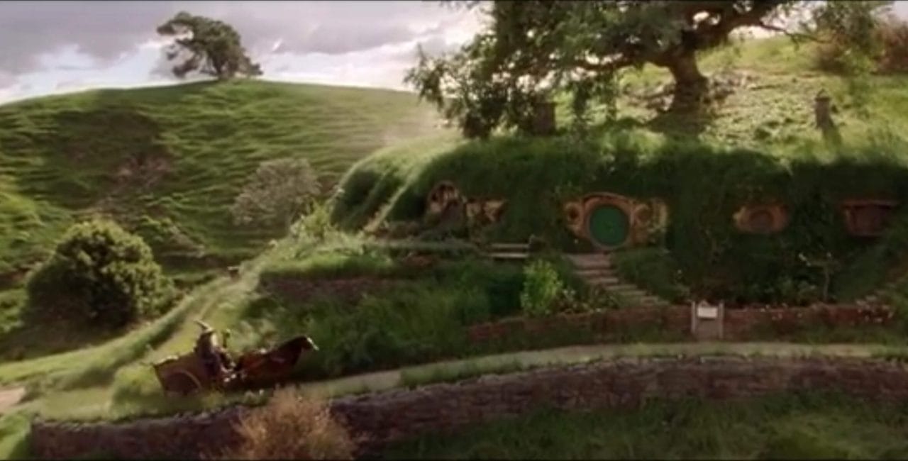Scene in Hobbiton in The Fellowship of the Ring
