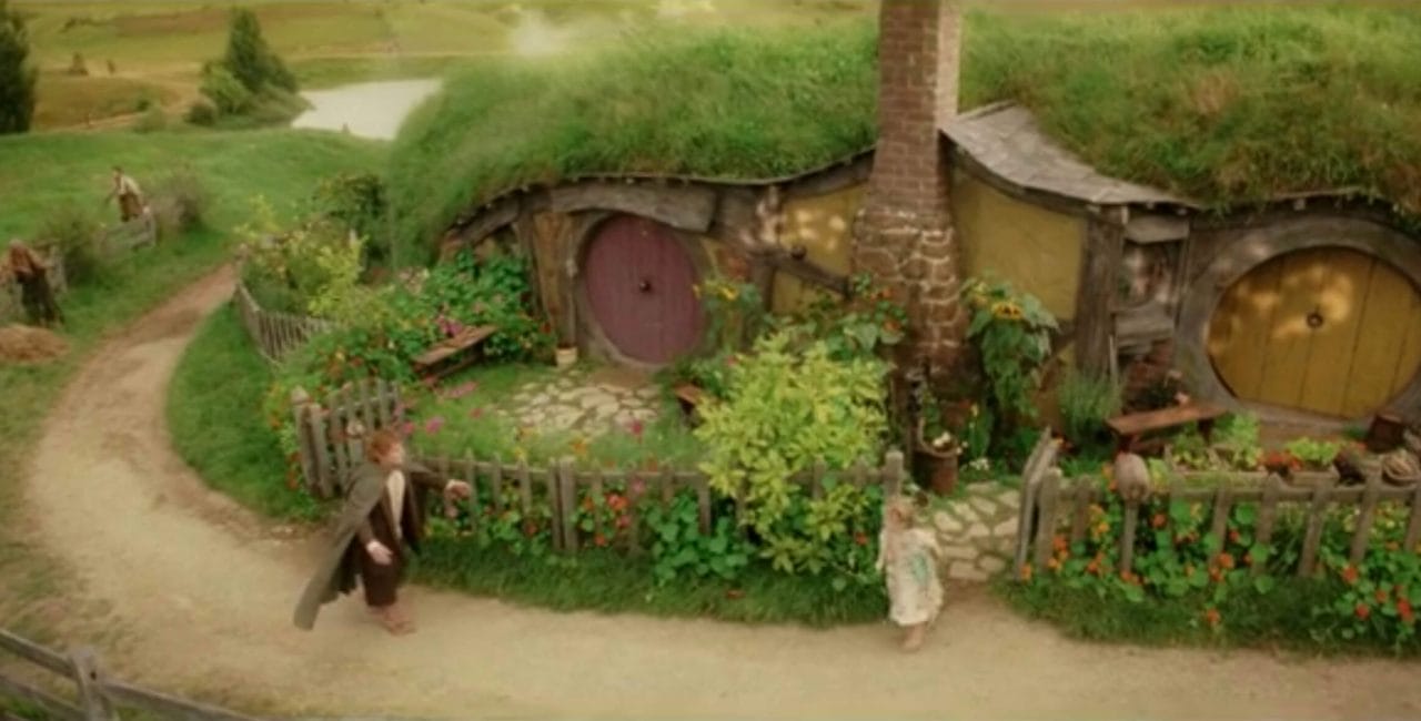 Scene in Hobbiton in The Return of the King