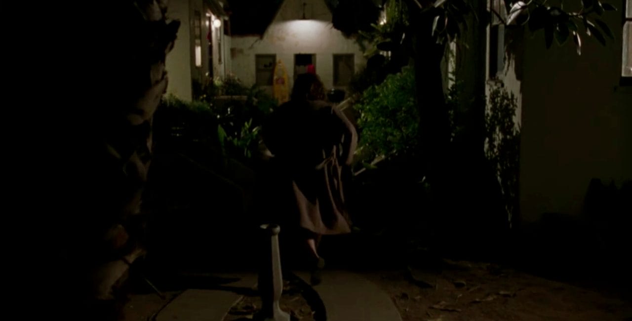 Scene in front of The Dude's apartment in The Big Lebowski