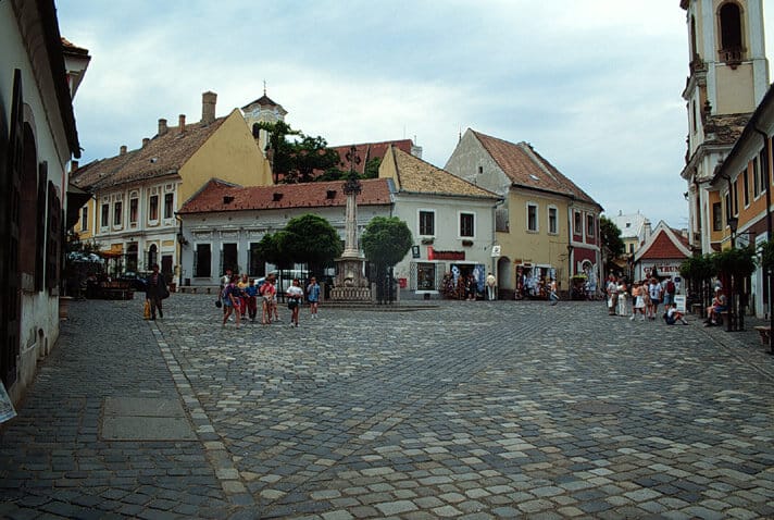 Fő tér / Szentendre village square