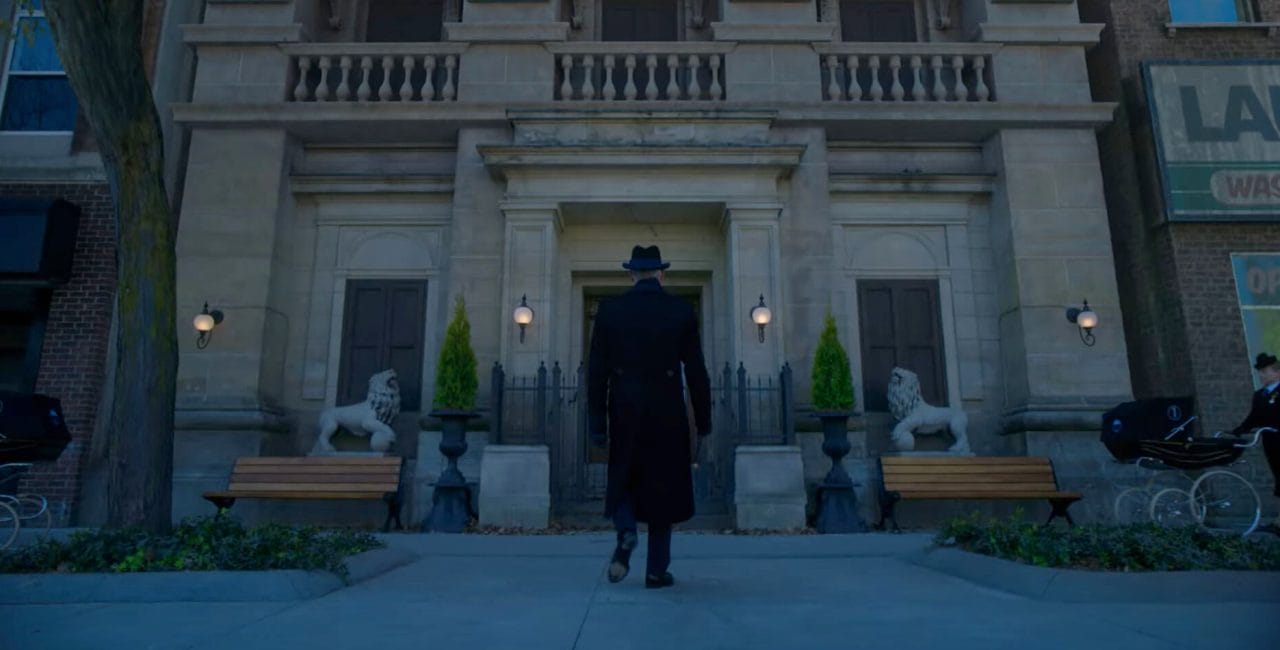 Scene in front of the Umbrella Academy mansion