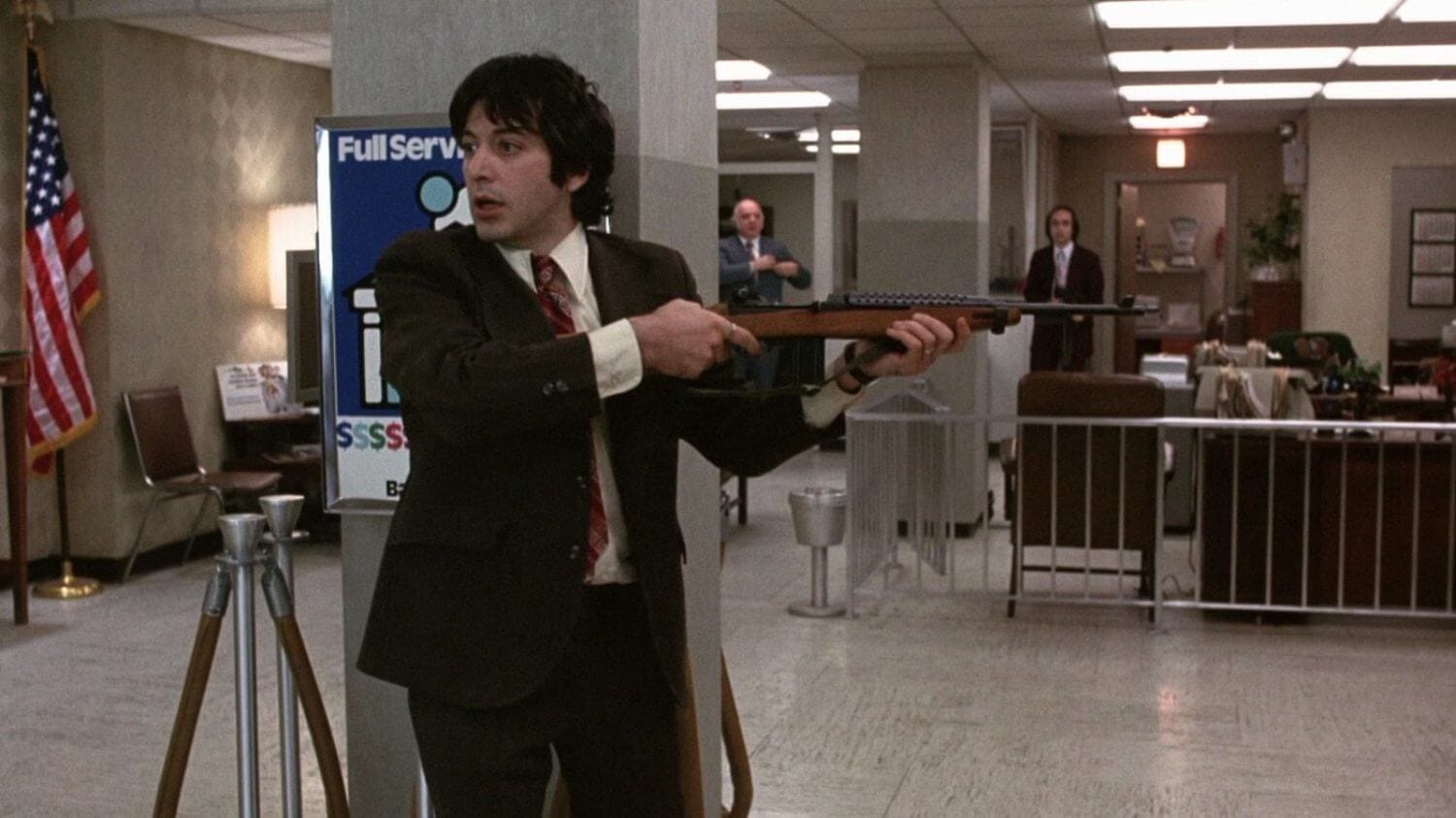 10 places of robberies from movies and series : Bank - Dog Day afternoon