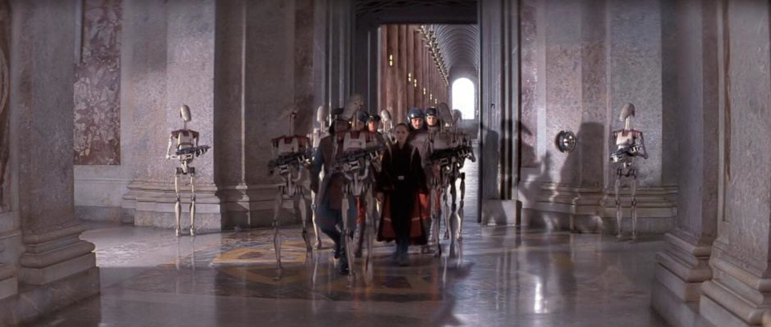 Scene in the royal palace of Queen Amidala - Star Wars Episode I