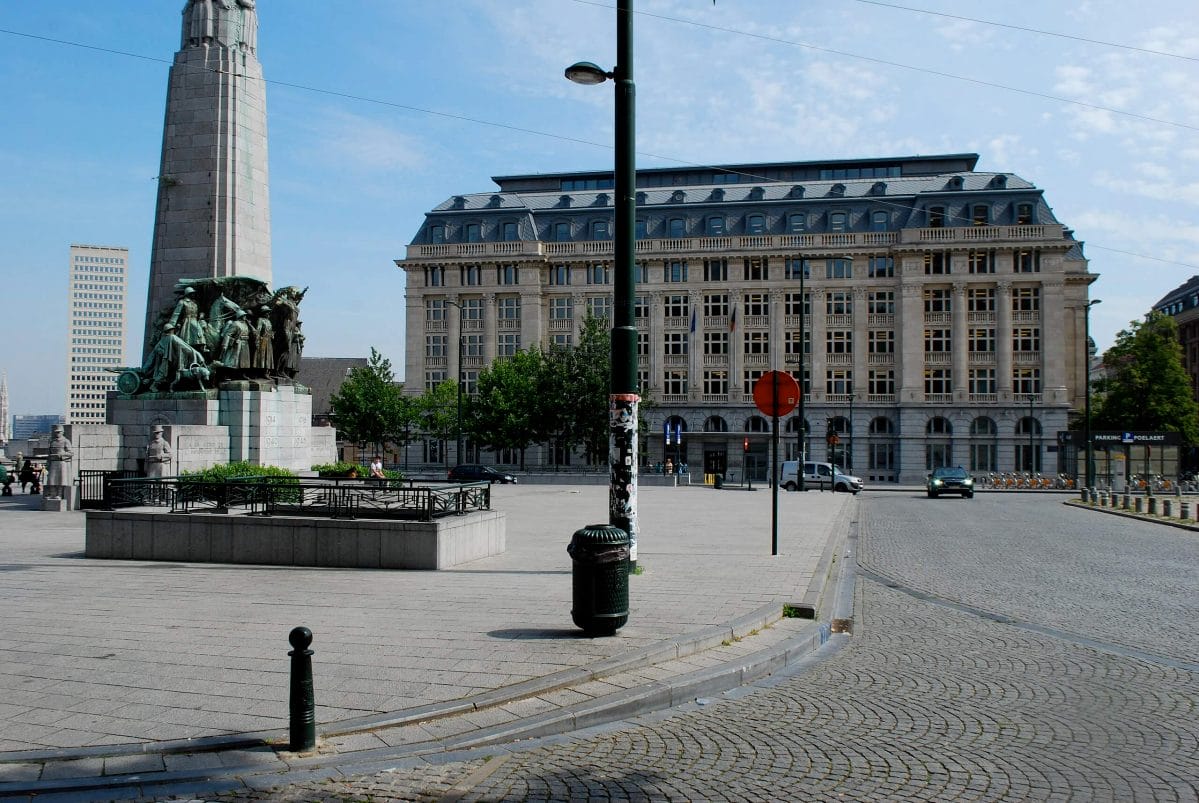 The Poelaert square in Brussels by Jean Housen (CC BY-SA 3.0)