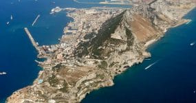 Gibraltar vue aérienne by Steve (CC BY-SA 2.0)